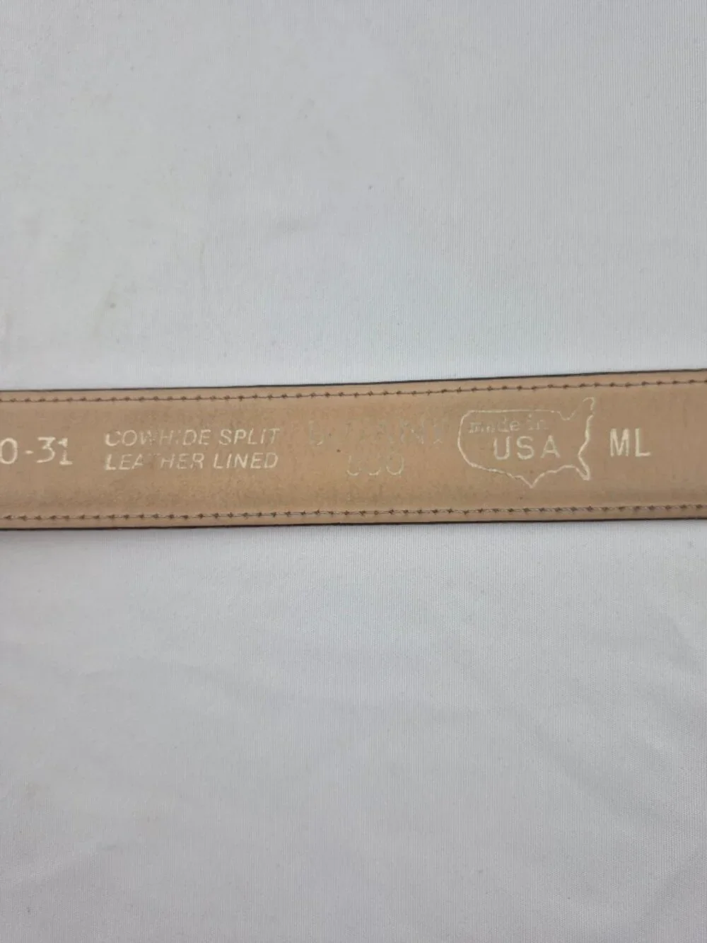 Botany 500 Pebbled Leather Belt Solid Brass Buckle Made in USA Size M/L